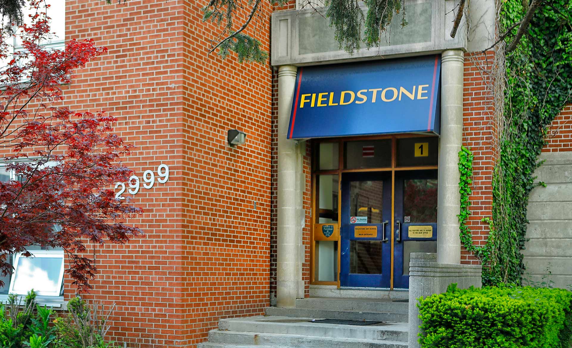 Slideshow Fieldstone School